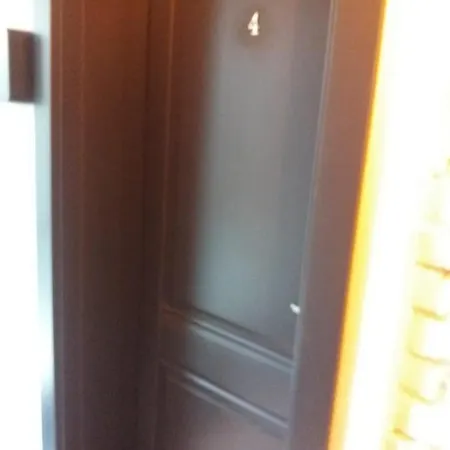 Apartment Centre